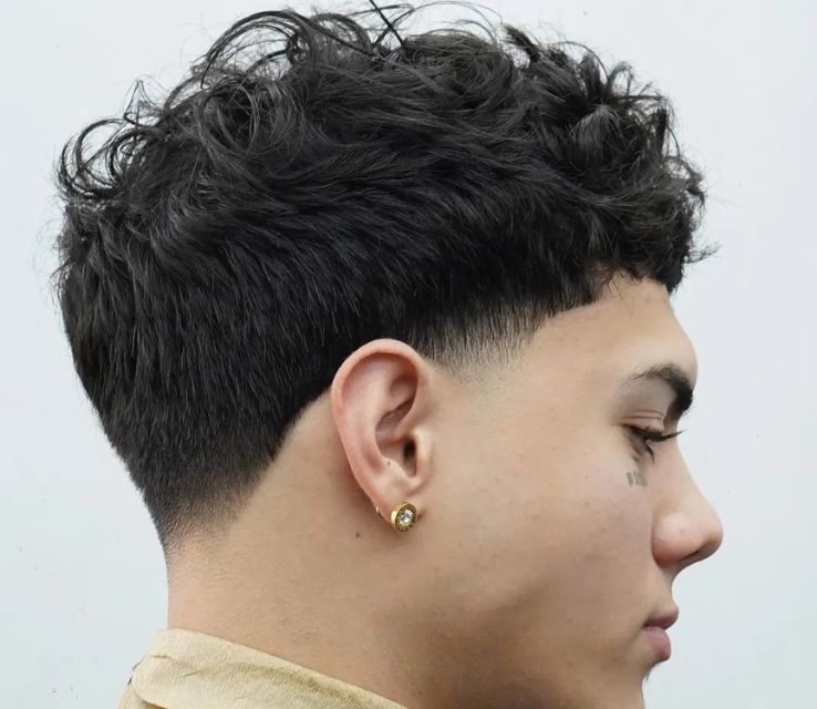 Blowout Textured Crop