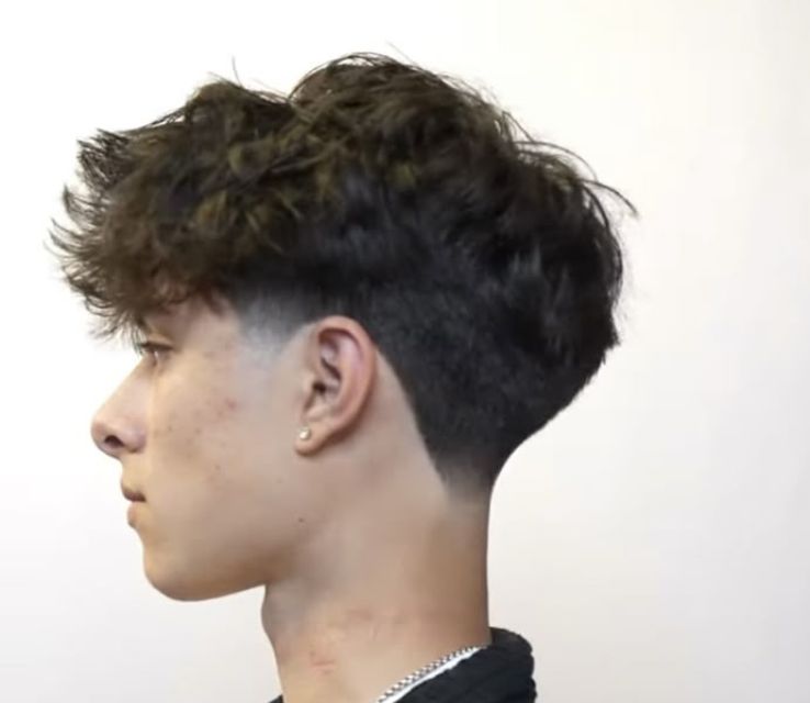 Undercut Textured Crop