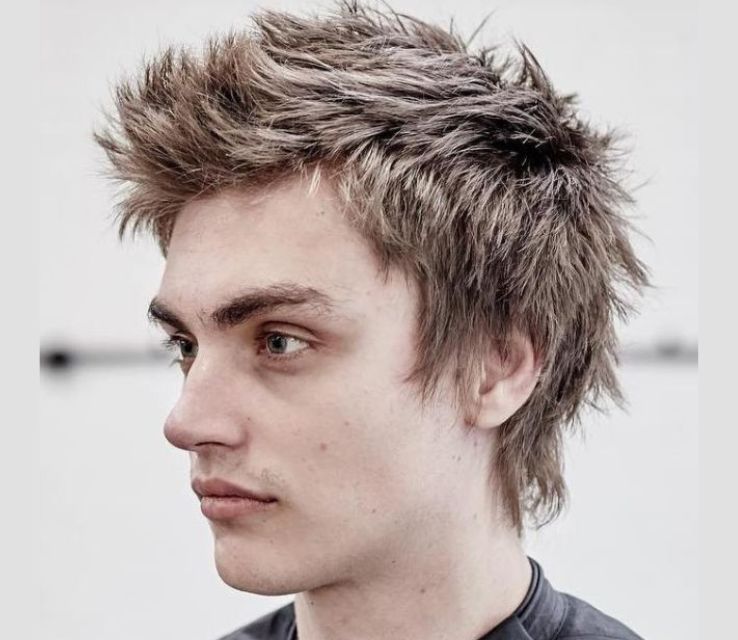 Short Spiky Crop
